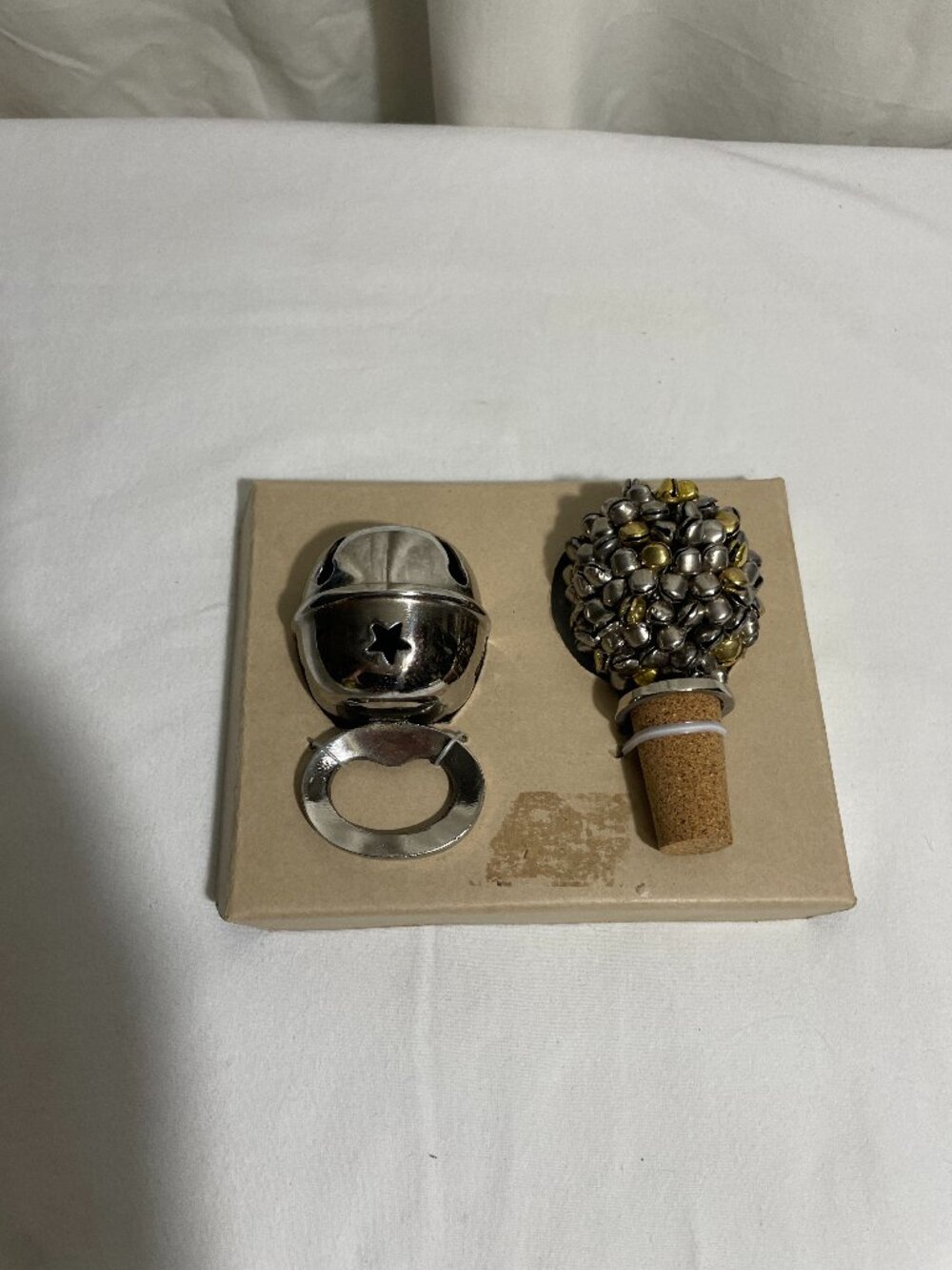 Christmas Jingle Bell Bottle Opener & Wine Cork Stopper Set Silver Gold Tone
